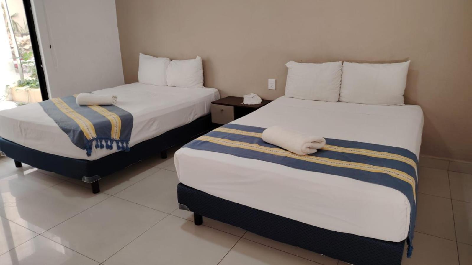 Hotel Maya Turquesa プレヤデルカーメン エクステリア 写真